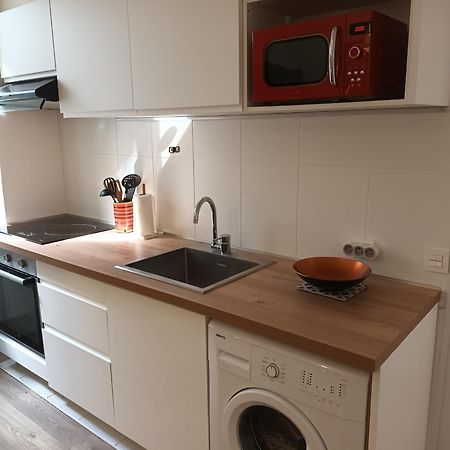 Appartement T2 Renove, Centre-Ville Hendaye, Proche Baie, Sans Ascenseur, Balcon, Calme, Wifi Non Inclus - Fr-1-239-850 מראה חיצוני תמונה