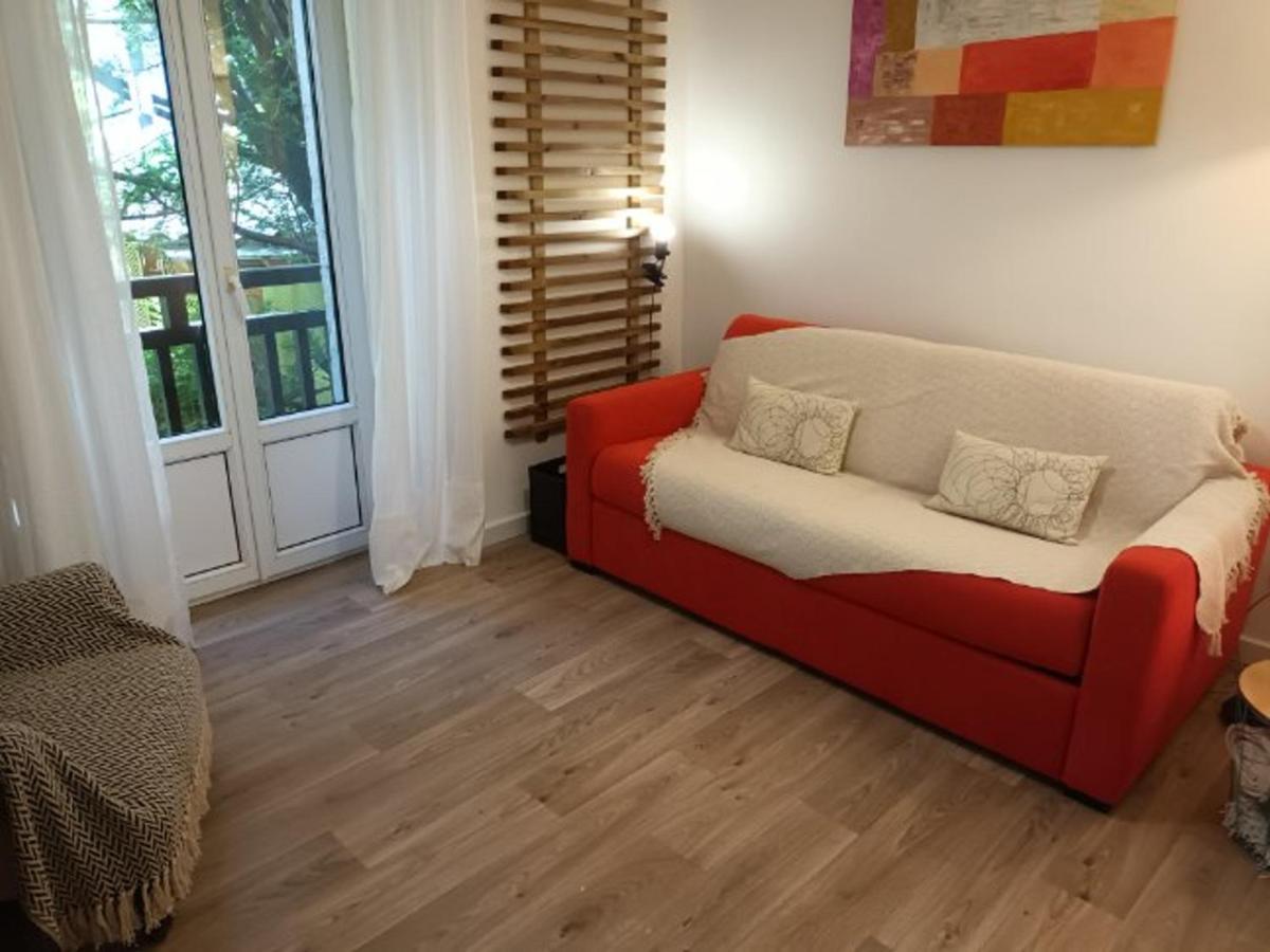 Appartement T2 Renove, Centre-Ville Hendaye, Proche Baie, Sans Ascenseur, Balcon, Calme, Wifi Non Inclus - Fr-1-239-850 מראה חיצוני תמונה