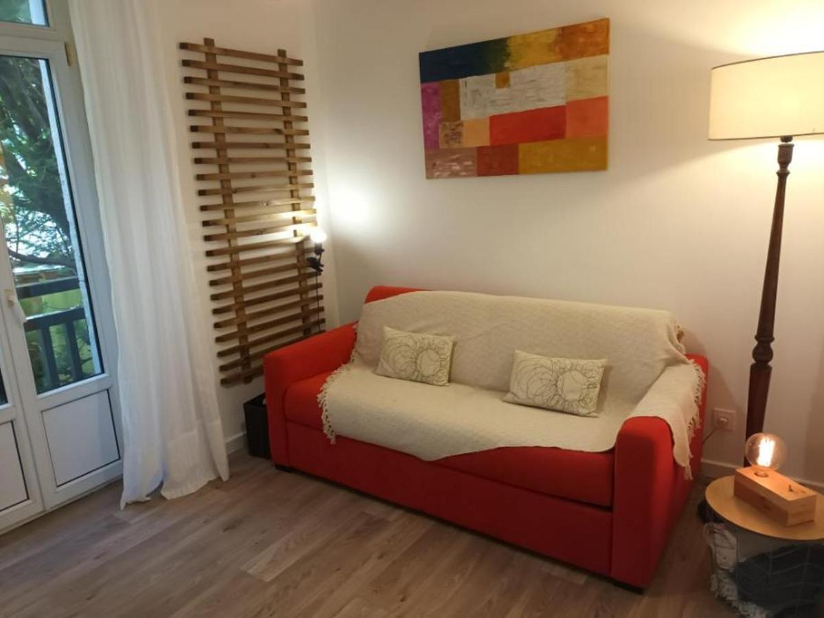Appartement T2 Renove, Centre-Ville Hendaye, Proche Baie, Sans Ascenseur, Balcon, Calme, Wifi Non Inclus - Fr-1-239-850 מראה חיצוני תמונה